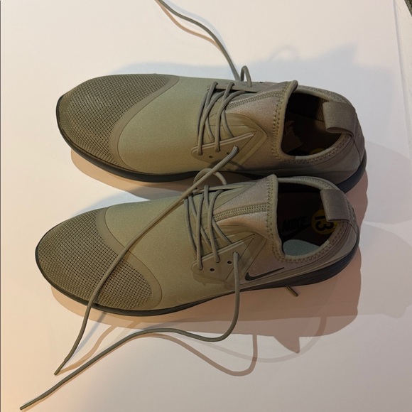 Nike Other - Nike Men's Olive Sneakers